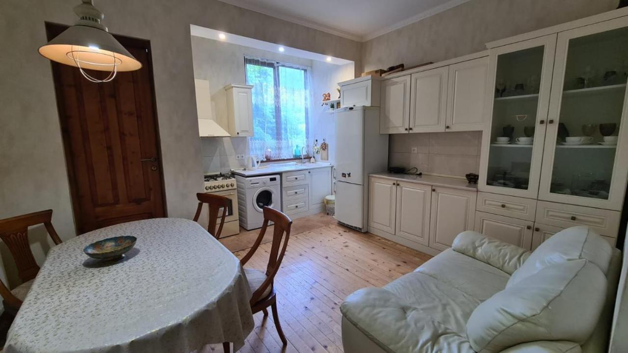 Guest House Casa Bordżomi Zewnętrze zdjęcie